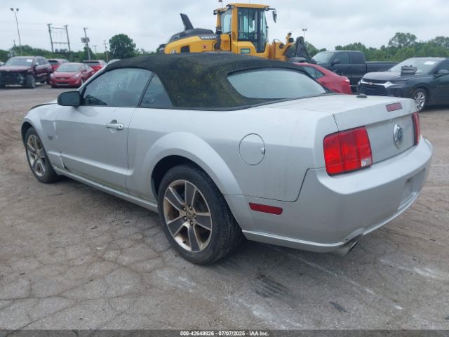 2008 FORD MUSTANG 1ZVHT85H185173853 Photo 2