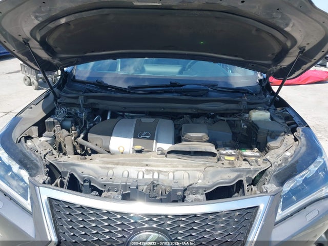 Lexus 2017 2017 2T2ZZMCA9HC062115 Image 10