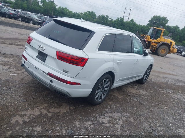 WA1LAAF74HD057367 Audi 2017