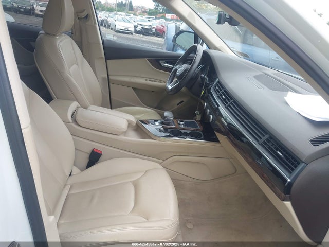 WA1LAAF74HD057367 Audi 2017