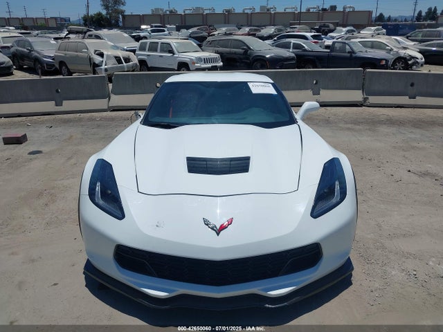 Chevrolet lt1 - direct injection, afm, variable valve timing, high output, alum 2019 1G1YB2D75K5100805 Image 12