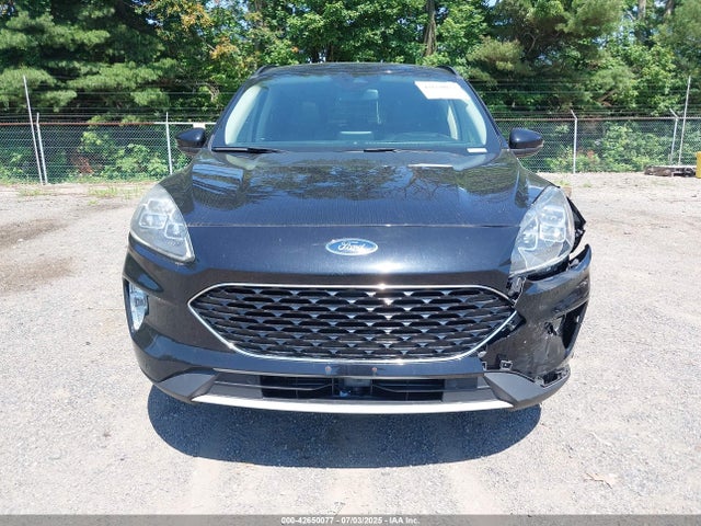 1FMCU9J92LUA27373 Ford gtdi, 240ps