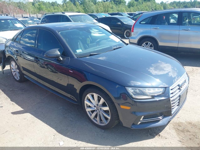 2018 AUDI A4 WAUDNAF48JA032464 Photo 0