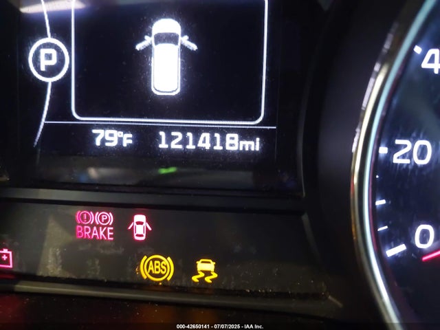 KIA Sedona 2017 KNDMB5C11H6244245 Image 15