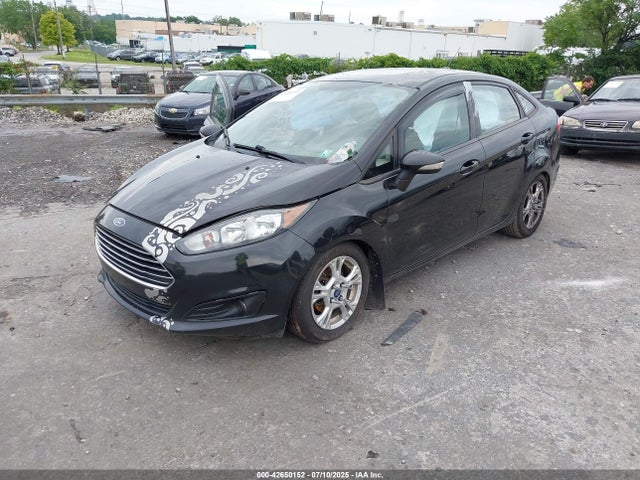 Ford 2014 2014 3FADP4BJ7EM130653 Image 2