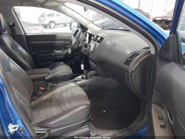 2018 MITSUBISHI OUTLANDER SPORT JA4AP3AW2JU001207 Photo 4