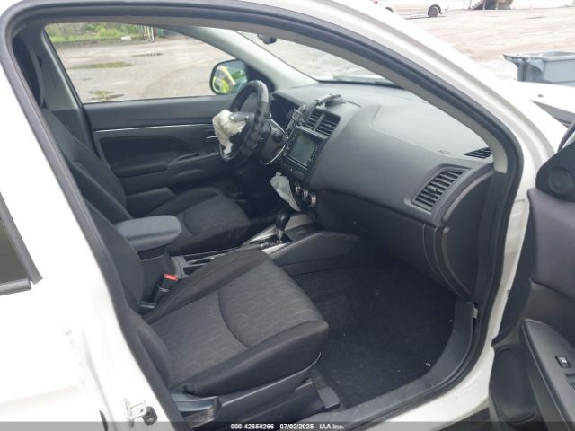 2021 MITSUBISHI OUTLANDER SPORT JA4APUAU3MU032040 Photo 4