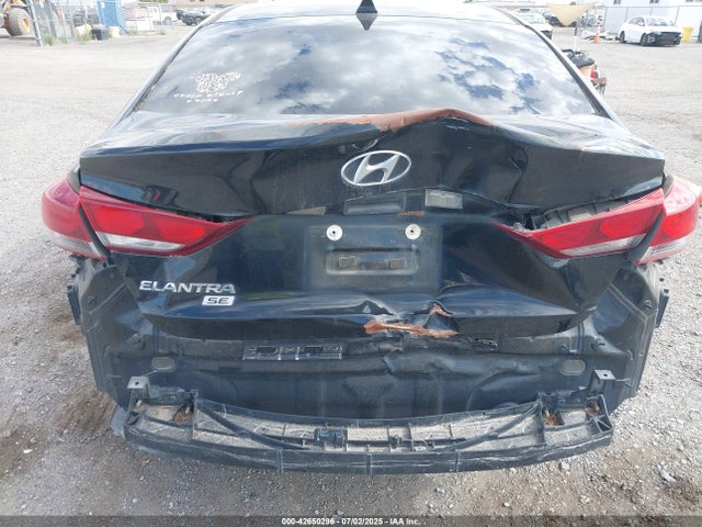 5NPD74LF1HH155613 Hyundai 2017
