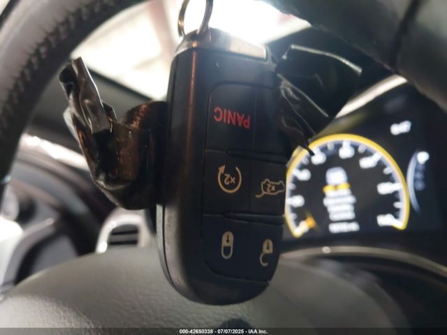 2019 JEEP GRAND CHEROKEE 1C4RJFBG2KC778478 Photo 10