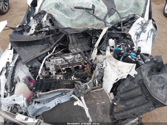 5YFEPMAE6NP352211 Toyota 2zr-fae