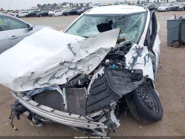 5YFEPMAE6NP352211 Toyota 2zr-fae