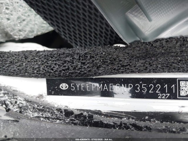 5YFEPMAE6NP352211 Toyota 2zr-fae