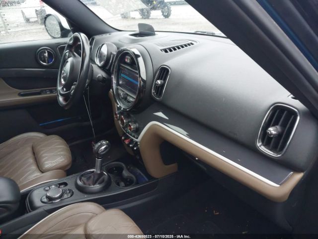 2019 MINI COUNTRYMAN WMZYT5C52K3G93902 Photo 4