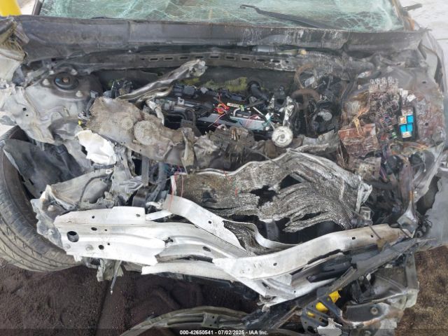 2021 TOYOTA CAMRY 4T1G11AK1MU525404 Photo 9