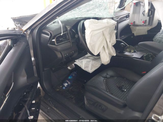 2021 TOYOTA CAMRY 4T1G11AK1MU525404 Photo 4