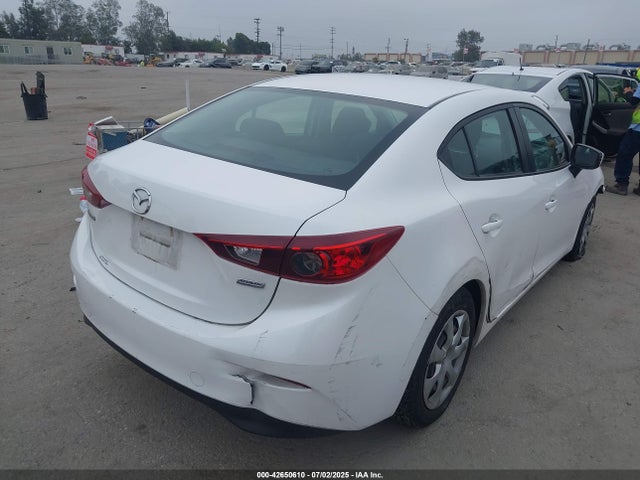 3MZBM1U78FM180373 Mazda pe