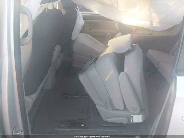 KNDMA5C11H6279614 KIA 2017