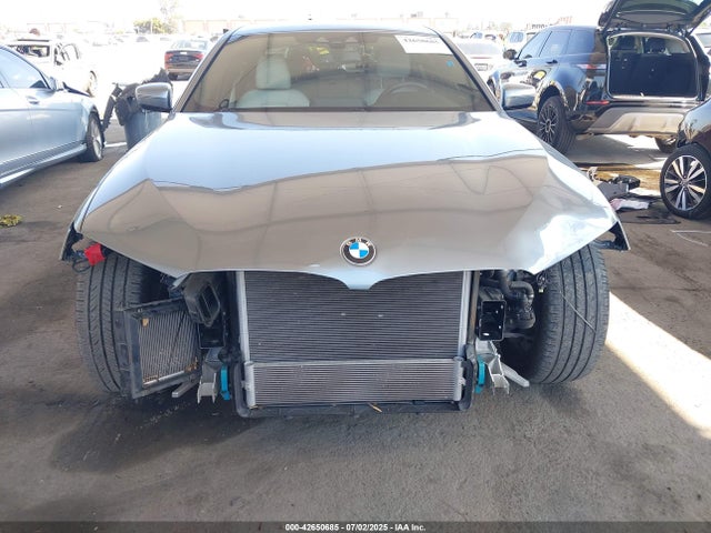 WBAJA9C51KB254009 BMW 2019