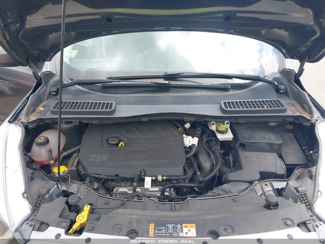 1FMCU9GDXHUC21748 Ford gtdi sigma w/premium fuel