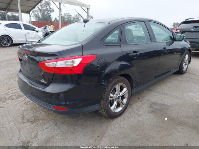 1FADP3F25EL180014 Ford 2014