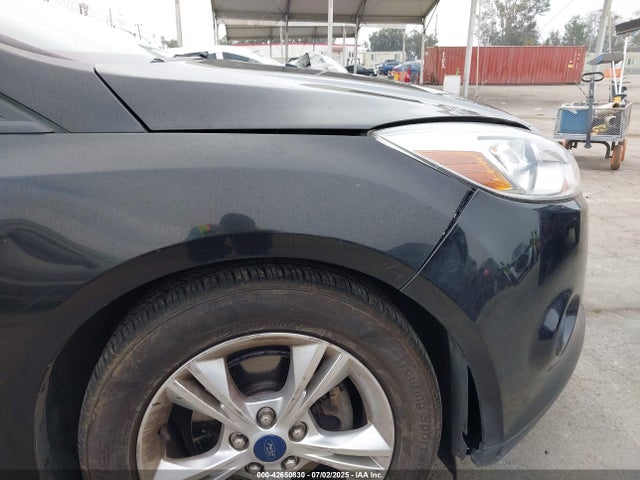 1FADP3F25EL180014 Ford 2014