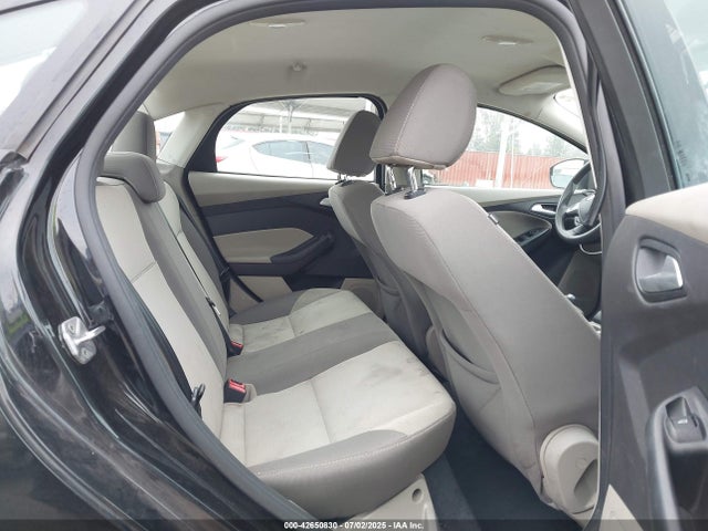 1FADP3F25EL180014 Ford 2014