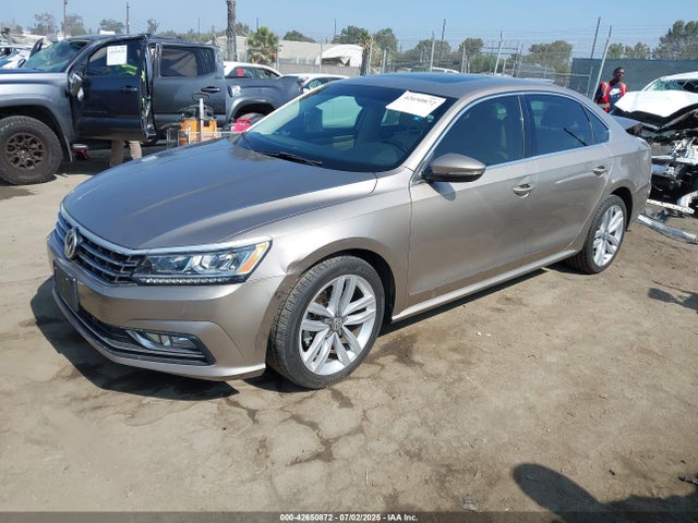 1VWGT7A36HC084422 Volkswagen 1.8 tsi
