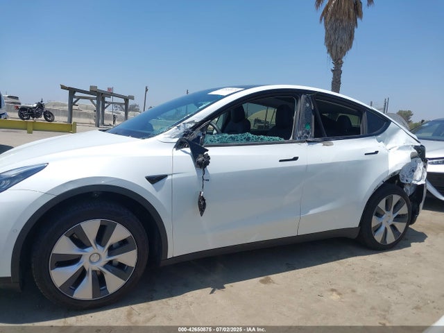 Tesla 2022 2022 7SAYGDEE4NF506226 Image 13