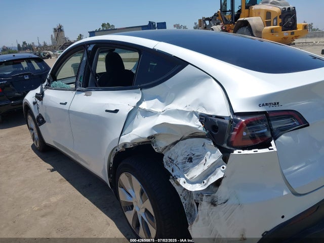 2022 TESLA MODEL Y 7SAYGDEE4NF506226 Photo 5
