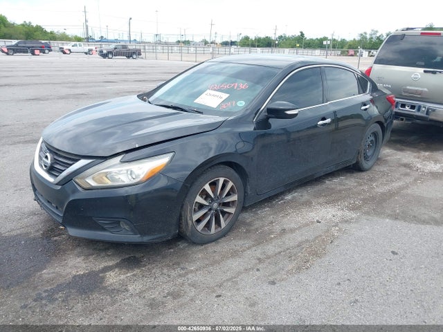 1N4AL3AP3HC185234 Nissan 2017