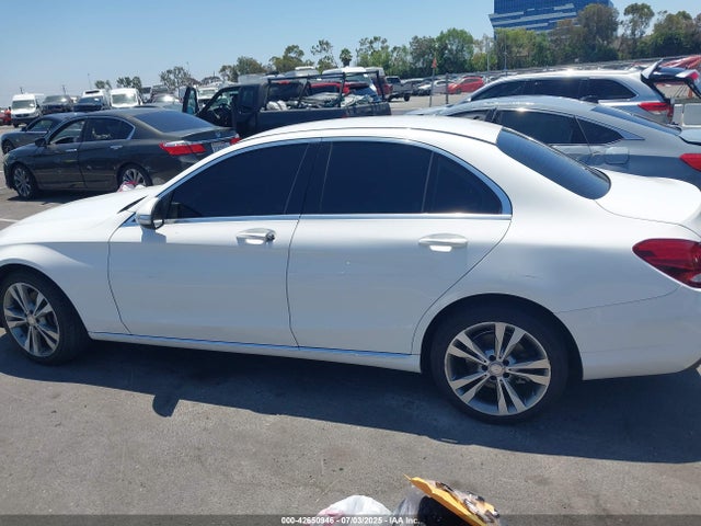 Mercedes-Benz C-Class 2015 55SWF4KB3FU041312 Image 14