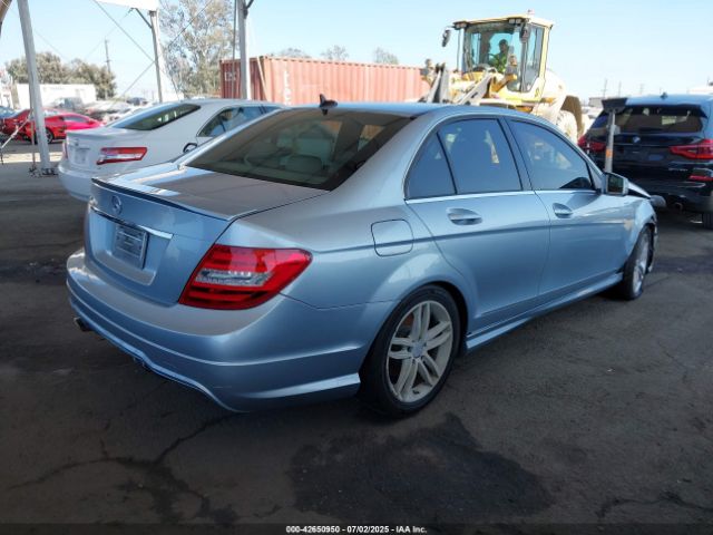 2013 MERCEDES-BENZ C 250 WDDGF4HBXDR291611 Photo 3