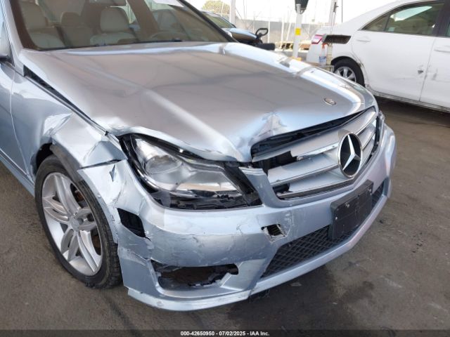 2013 MERCEDES-BENZ C 250 WDDGF4HBXDR291611 Photo 5