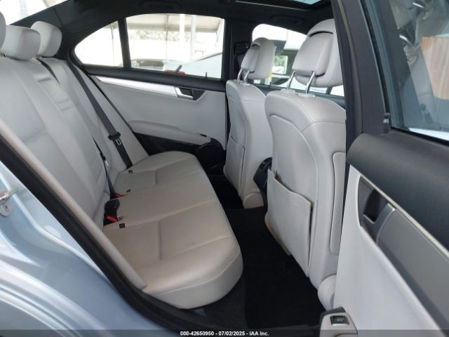 2013 MERCEDES-BENZ C 250 WDDGF4HBXDR291611 Photo 7