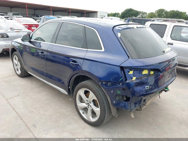 2022 AUDI Q5 WA1EAAFY8N2064184 Photo 2