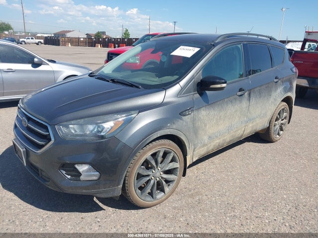 1FMCU9J99HUD25328 Ford 2017