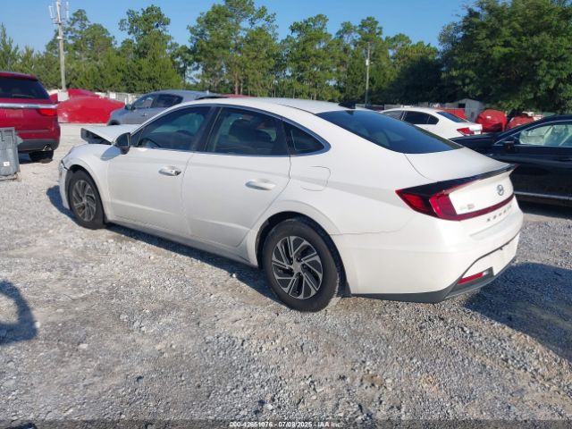 2021 HYUNDAI SONATA KMHL24JJ3MA028327 Photo 2