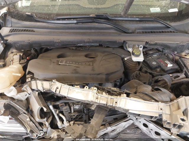 5LMCJ1A96FUJ14589 Lincoln MKC