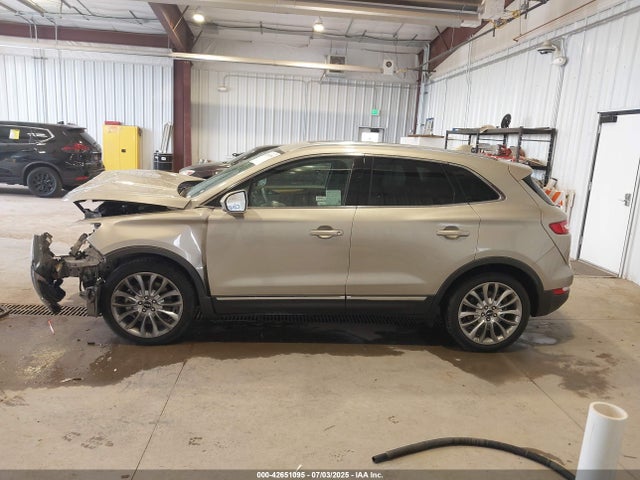 5LMCJ1A96FUJ14589 Lincoln MKC