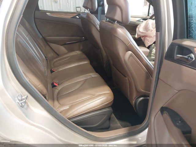 5LMCJ1A96FUJ14589 Lincoln MKC