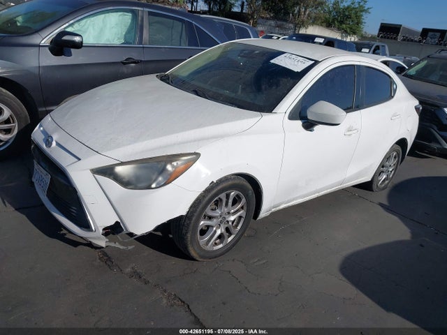 3MYDLBZV9GY127866 Scion p5v