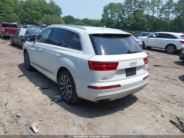 2018 AUDI Q7 WA1VAAF70JD026387 Photo 2