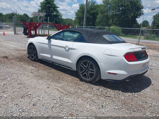 1FATP8UH1J5109598 Ford 2.3l 4v premium fuel