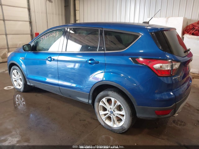 1FMCU9G96HUC96832 Ford 2017