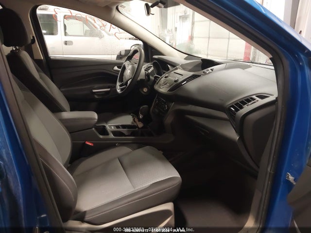 1FMCU9G96HUC96832 Ford 2017