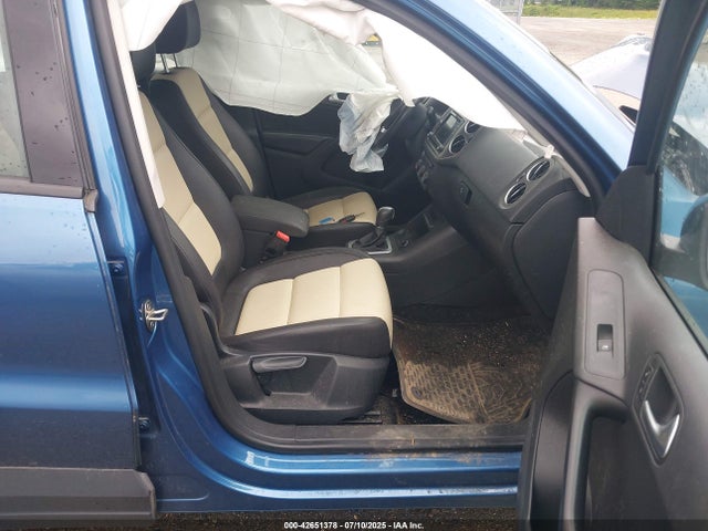 WVGBV7AX2HW513009 Volkswagen 2.0 tsi