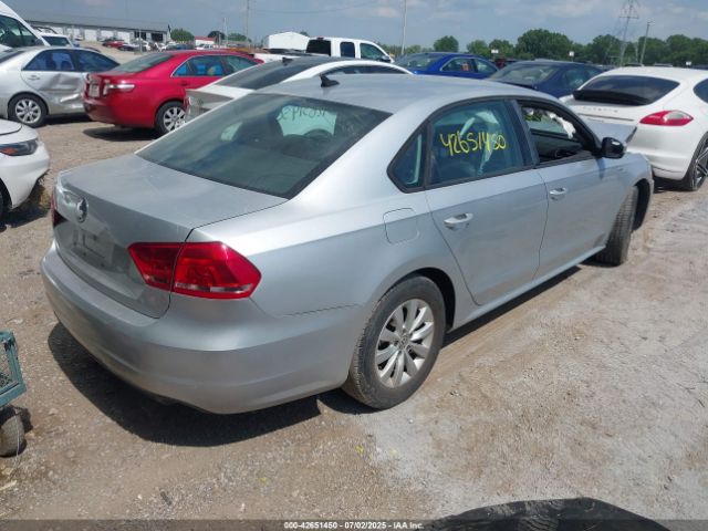 2013 VOLKSWAGEN PASSAT 1VWAH7A33DC143251 Photo 3