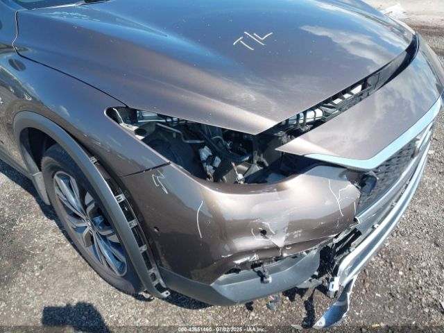 2017 INFINITI QX30 SJKCH5CR2HA020508 Photo 5