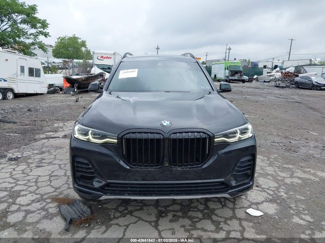 5UXCW2C59KL085306 BMW X7