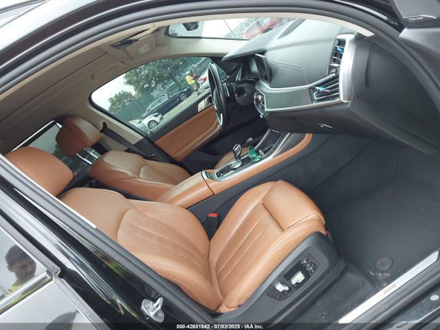 5UXCW2C59KL085306 BMW X7